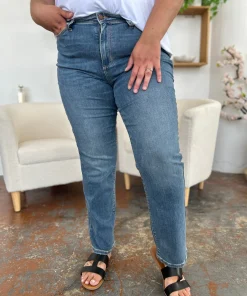 Judy Blue Full Size High Waist Straight Jeans