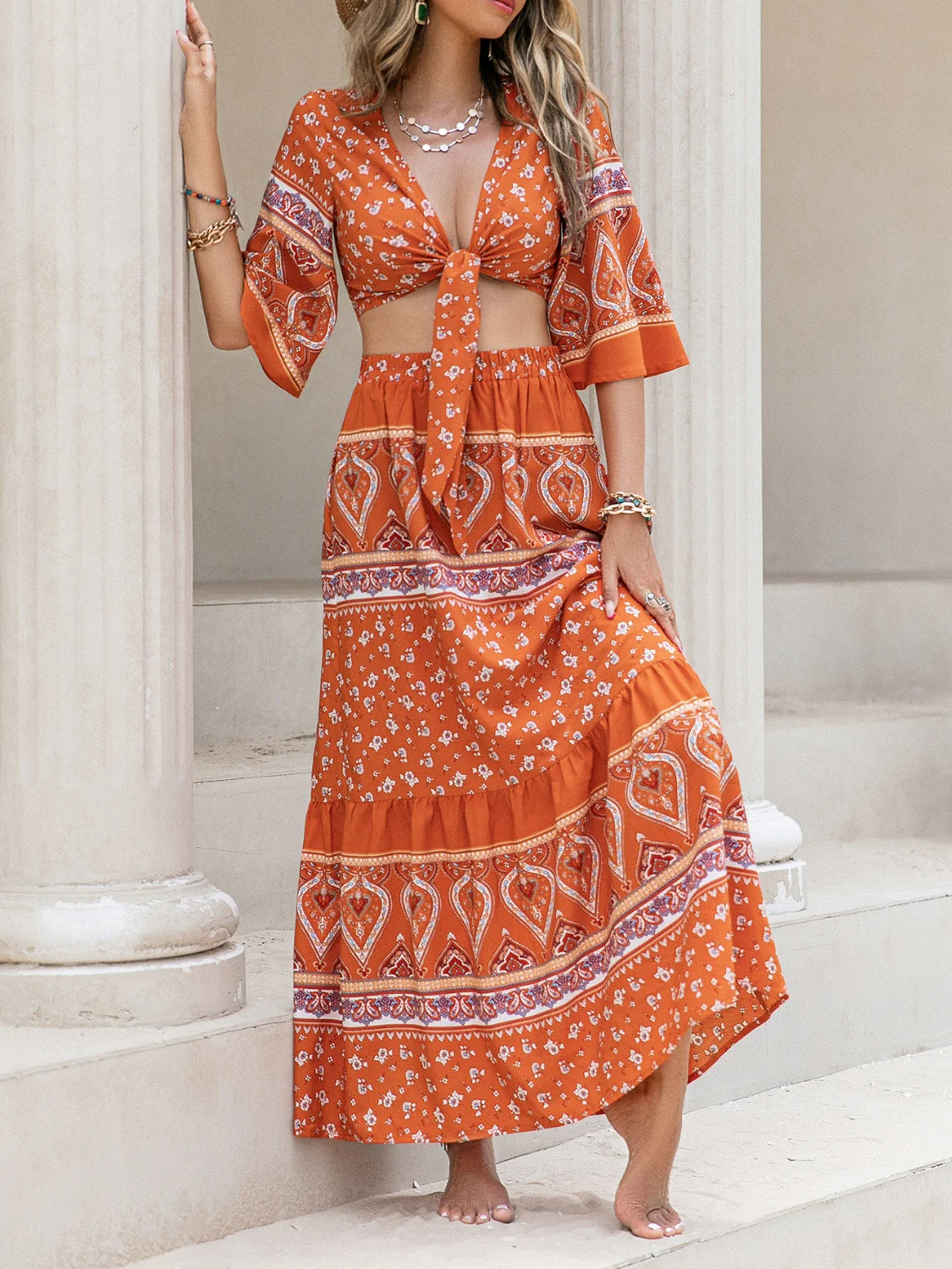 Printed Plunge Half Sleeve Top and Skirt Set - Image 2